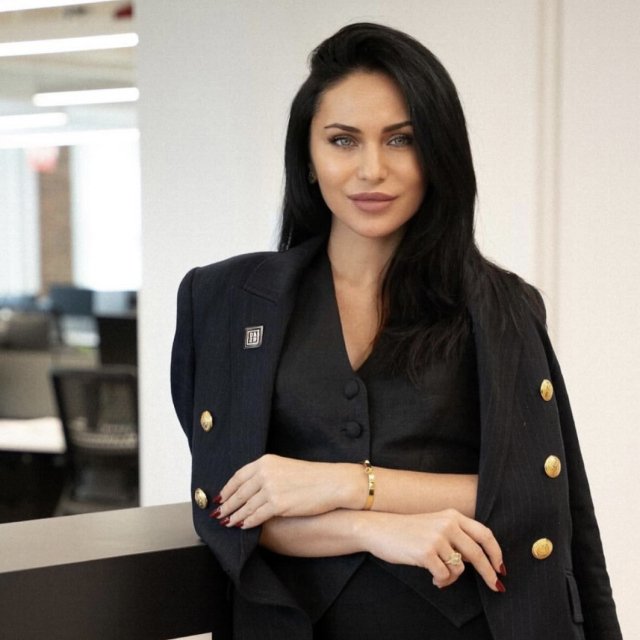 Sports PR in Action: An Interview with Marina Slobodyanik on DAZN’s Role in the Future of Football and Boxing