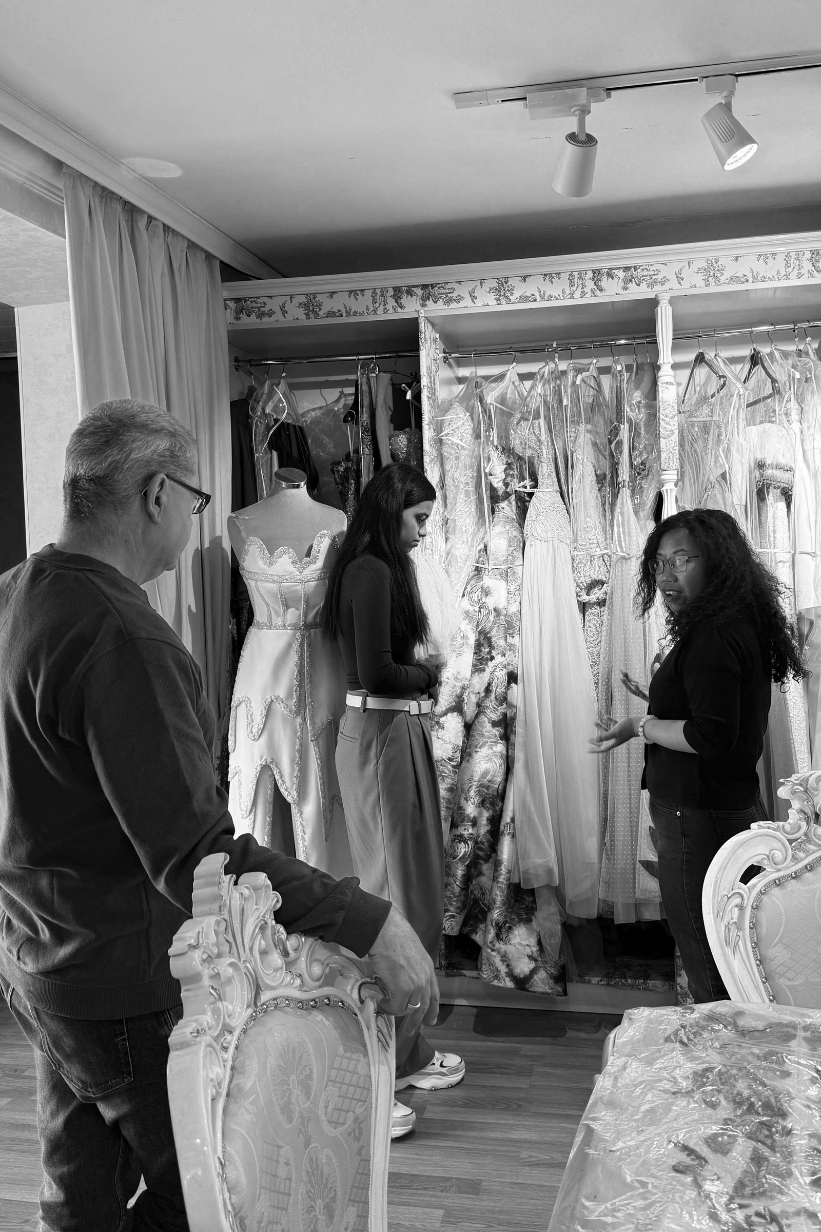 A Diplomatic Touch of Elegance: Austrian Ambassador Visits Kamilla by Yes Couture
